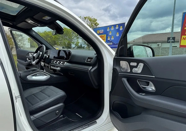 Mercedes-Benz GLS cena 499800 przebieg: 22000, rok produkcji 2023 z Poznań małe 781